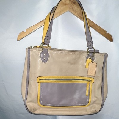 Coach Colorblock Large Tote Zip Top Lined Pockets Bag Charm Gold Hardware