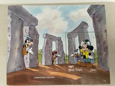 BHUTAN WONDERS OF THE WORLD DISNEY STAMP Stonehenge, England. Mickey Minnie