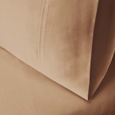 300 Thread Count Modern Breathable Plush Solid 2 Piece Soft Pillowcase Set