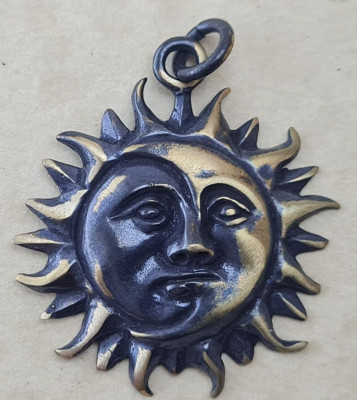 Sun and Moon Yin-Yang Ancient Bronze  Vintage-Antique  Medallion Pendant