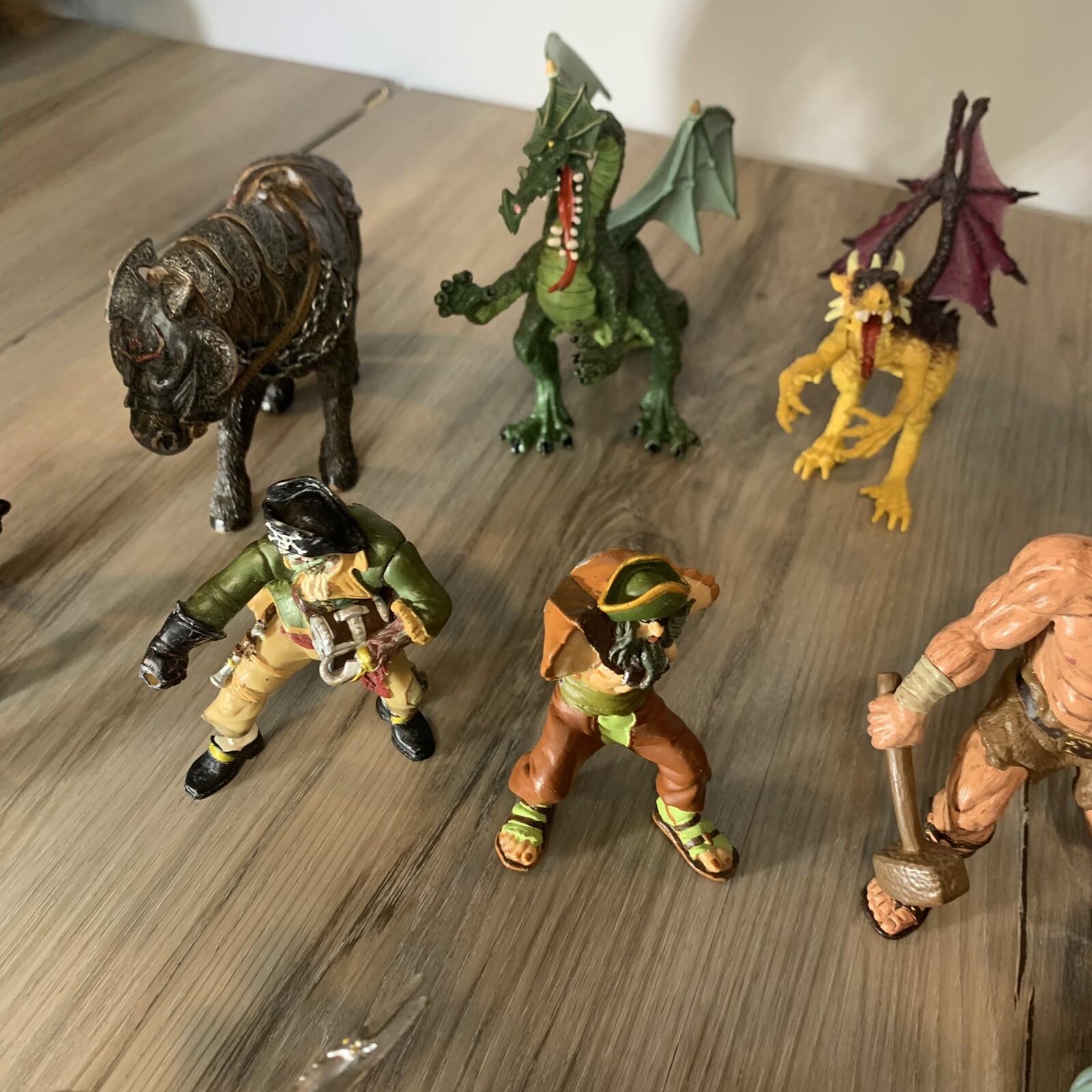 Schleich Papo Fantasy Medieval Knights Horses Dragons action Figures Lot d115