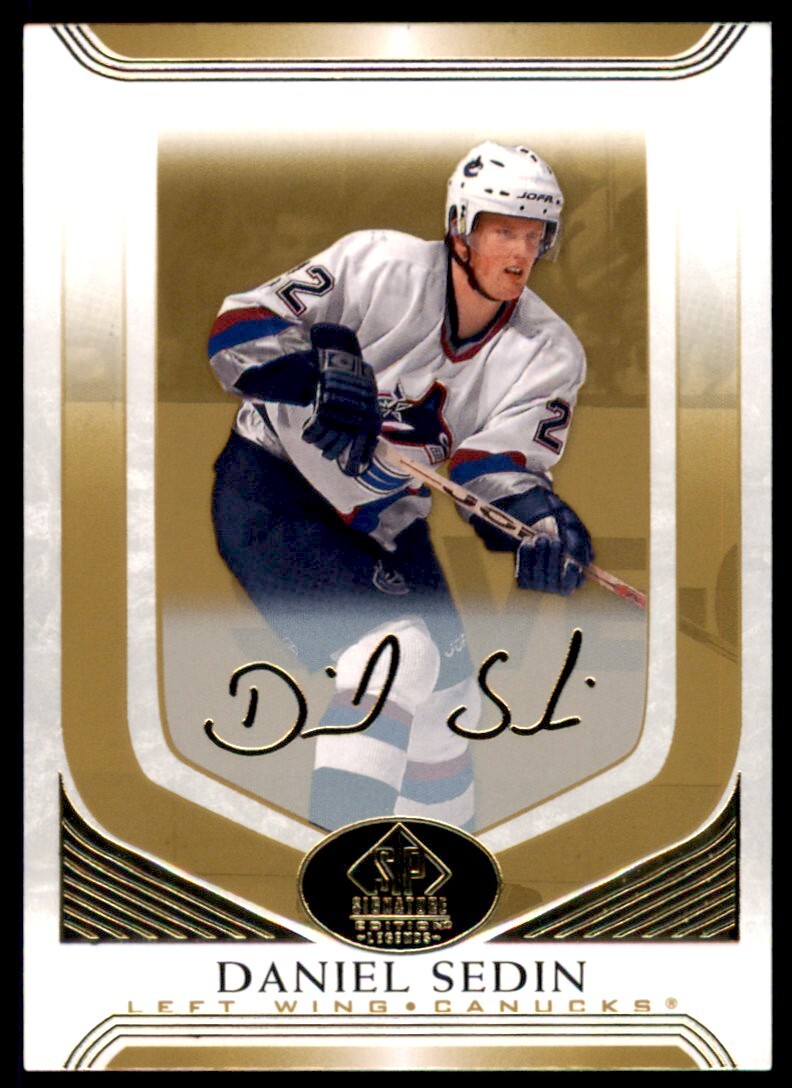 2020-21 SP Signature Edition Legends Gold Foil #2 Daniel Sedin Vancouver Canucks