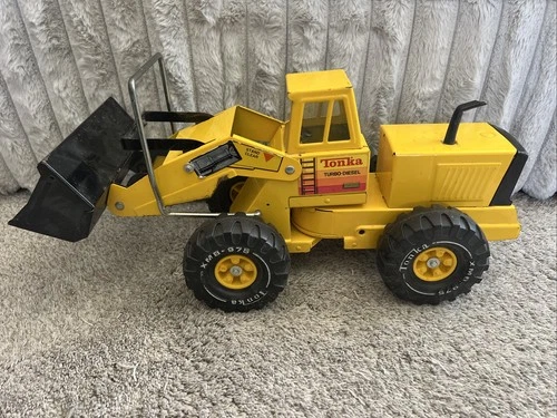 Vintage TONKA LOADER MIGHTY TURBO-DIESEL XMB-975 FRONT END BUCKET LOADER 54240