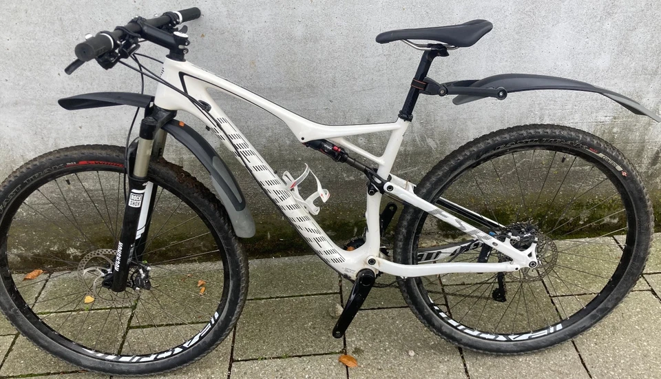 Specialized Epic Comp. Carbon MTB  , RH 47 , 29 Zoll. NP 4500 €