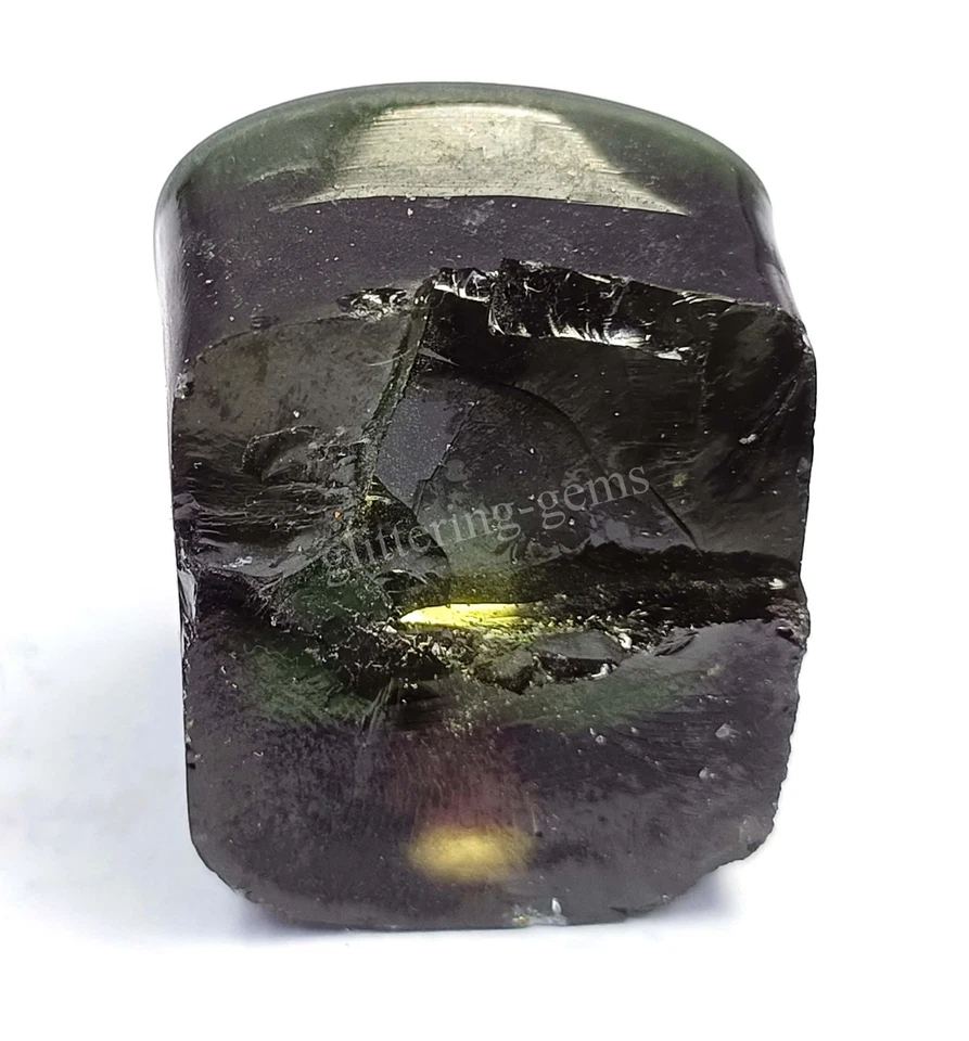 Alejandrita natural de 186 quilates en bruto 27x21 mm verde certificado IGL GEMA SUELTA 5ADX Foto 2 de 4