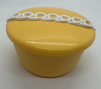 Hostess Cupcake Lunch Snack Yellow Container Orange Flavor Cup Cake 2001 Aronson