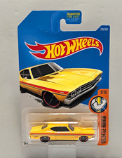 Hot Wheels '69 Chevelle SS 396 Muscle Mania 1:64 Yellow Diecast Unopened