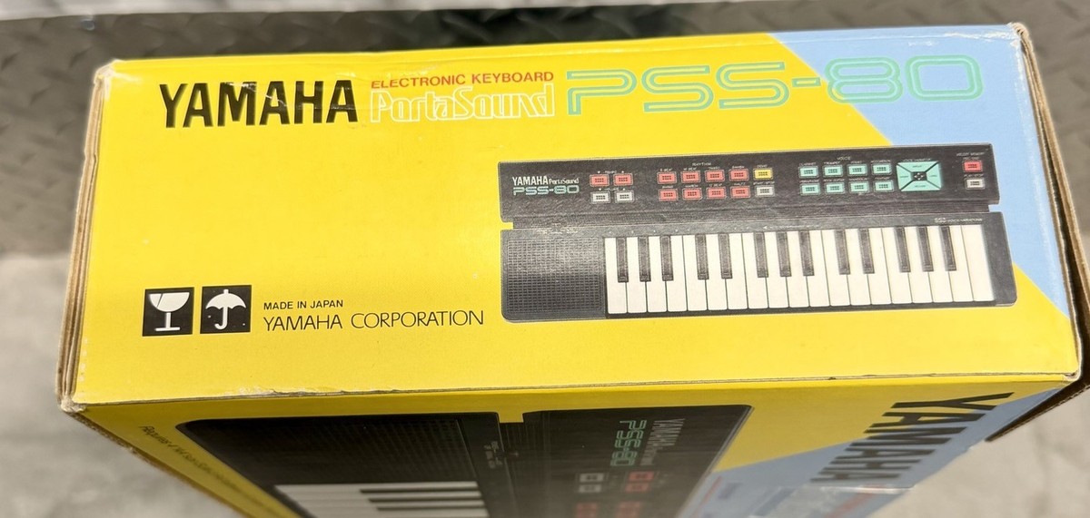 Br1 Yamaha PortaSound Pss-80 32 Mini Key Keyboard Digital