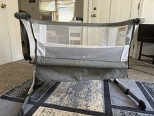 Baby Delight Beside Me Dreamer Height Adjustable Bassinet Charcoal Tweed NEW