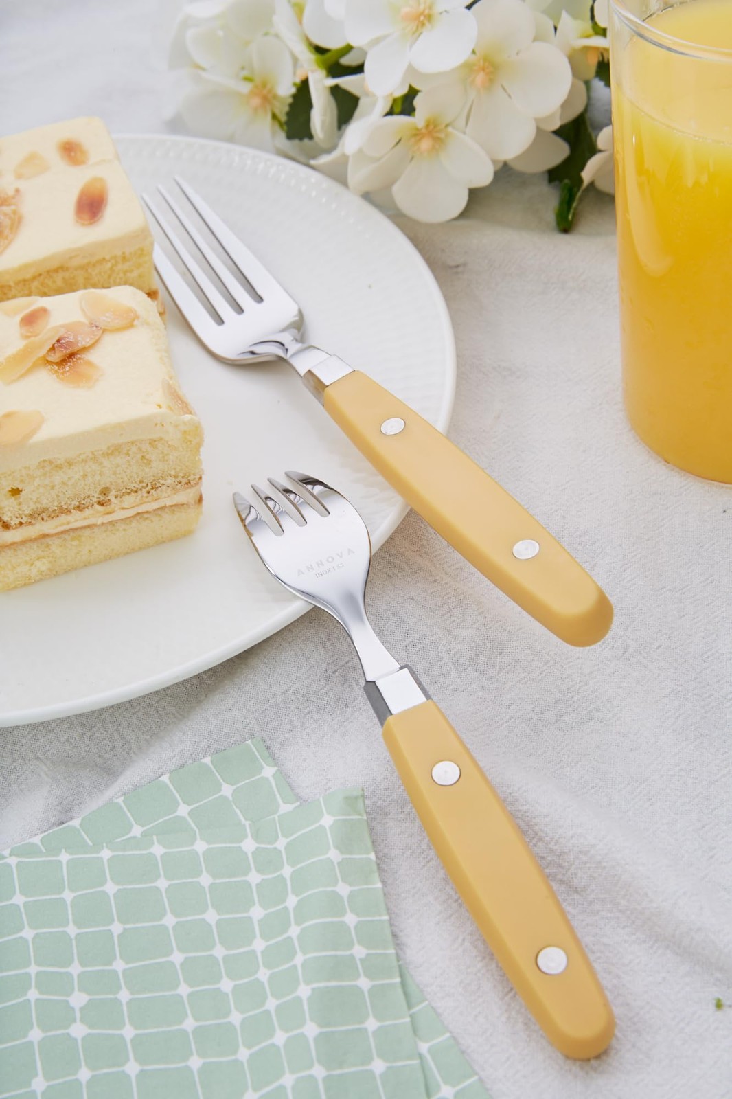 ANNOVA Silverware Set Stainless Steel Cutlery Color Handle, Ginger Yellow, 20Pcs