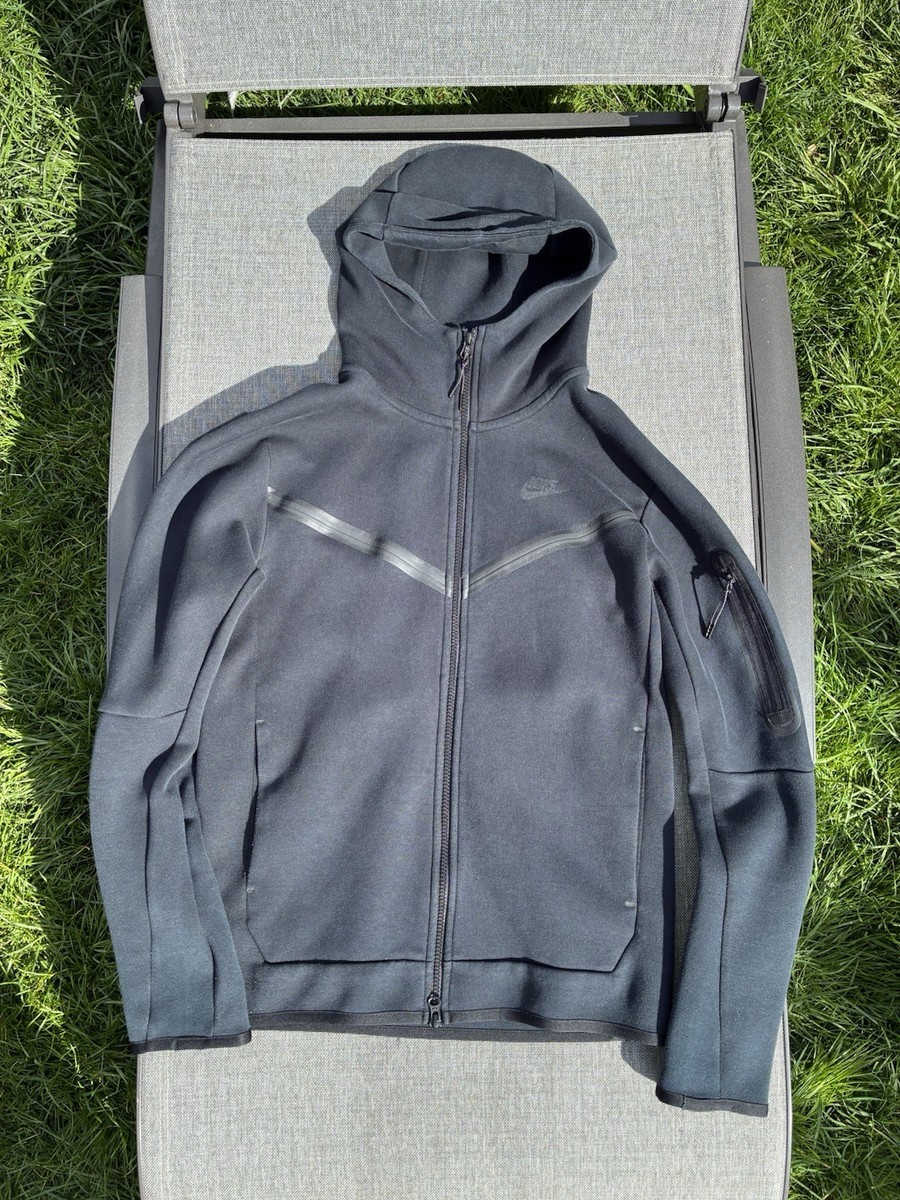 Nike Tech Fleece Hoodie Black (3rd Gen) Men's Size S