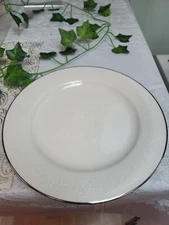 NORITAKE IVORY CHINA AFFECTION 8 1/4" SALAD PLATE - UNUSED #7192