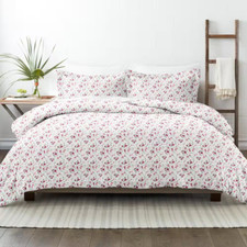 Blossoms Patterned Performance Pink Queen 3-Piece Duvet Cover Set