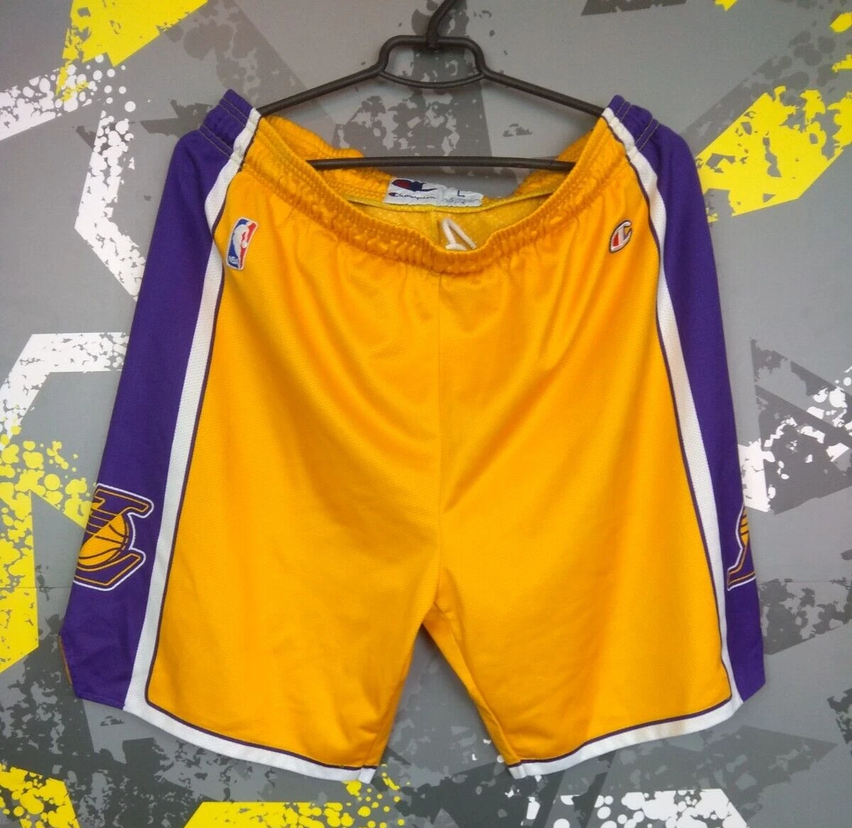 Los Angeles Lakers Shorts Size LARGE Basketball Champion ig93 eBay
