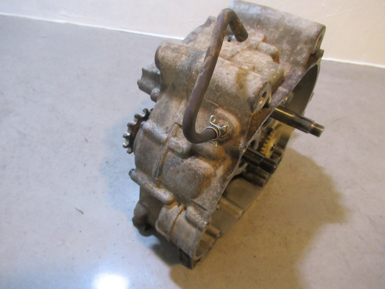 Yamaha TTR 50 Crank Case Shaft Bottom End 2013