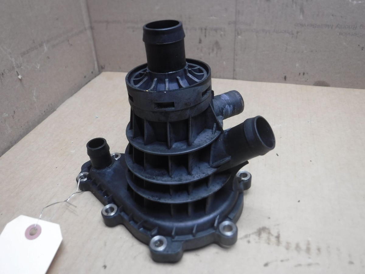 RT-101024専用 USED SEA DOO 4 TEC 420922686 WATER PUMP HOUSING & 420922822