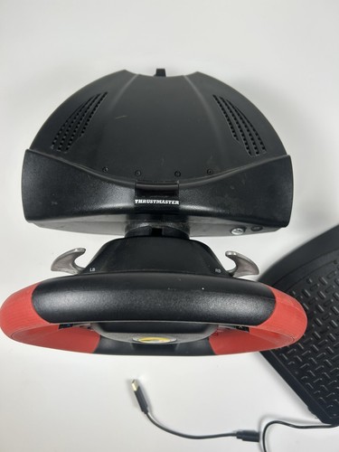 Thrustmaster Ferrari 458 Spider (4460105) Wheel And Pedals Set for Xbox - Picture 4 of 8