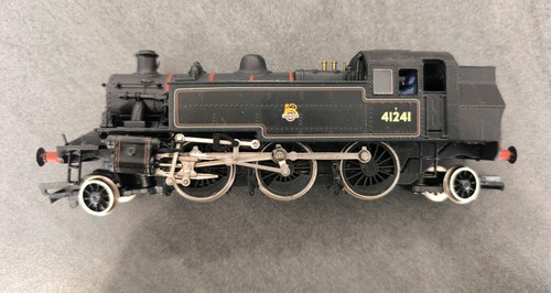 Bachmann 31-451 Ivatt 2-6-2 Tank 41241 BR schwarz, guter Ruuner, ohne Verpackung, kostenloser Versand | Condition: Used