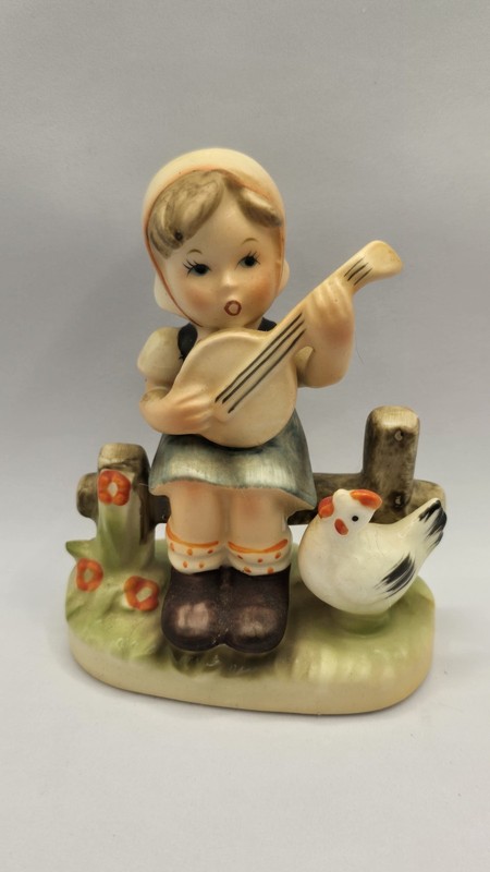 Rare Napco Hummel Like Figurine #7655 Girl Playing Banjo Guitar on Fence 4" Tall