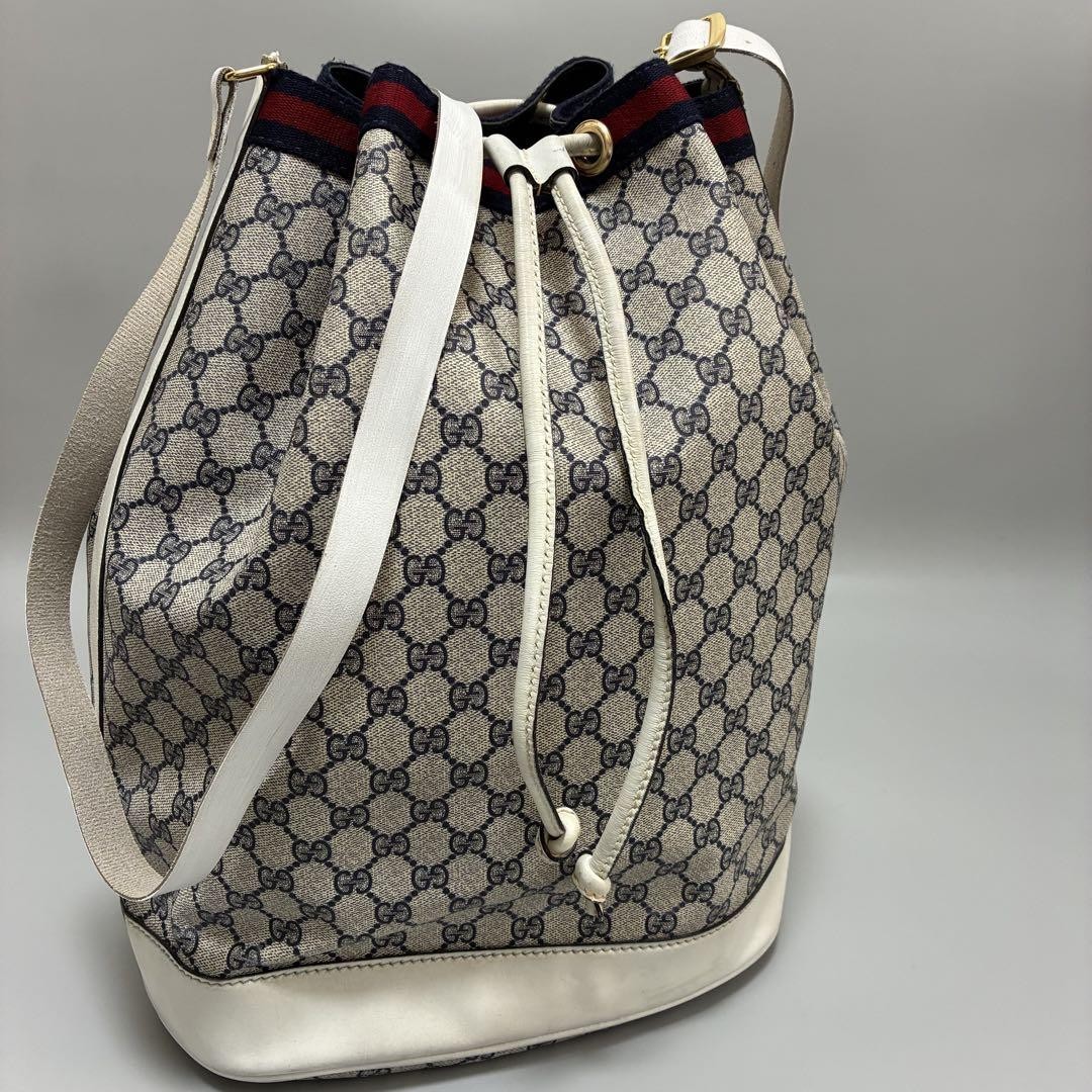 Gucci GG Sherry Line White PVC Leather Drawstring Shoulder Bag Preowned