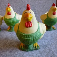 Eierbecher Huhn 4 Stk. Ostern Keramik groß 12cm hoch handbemalt