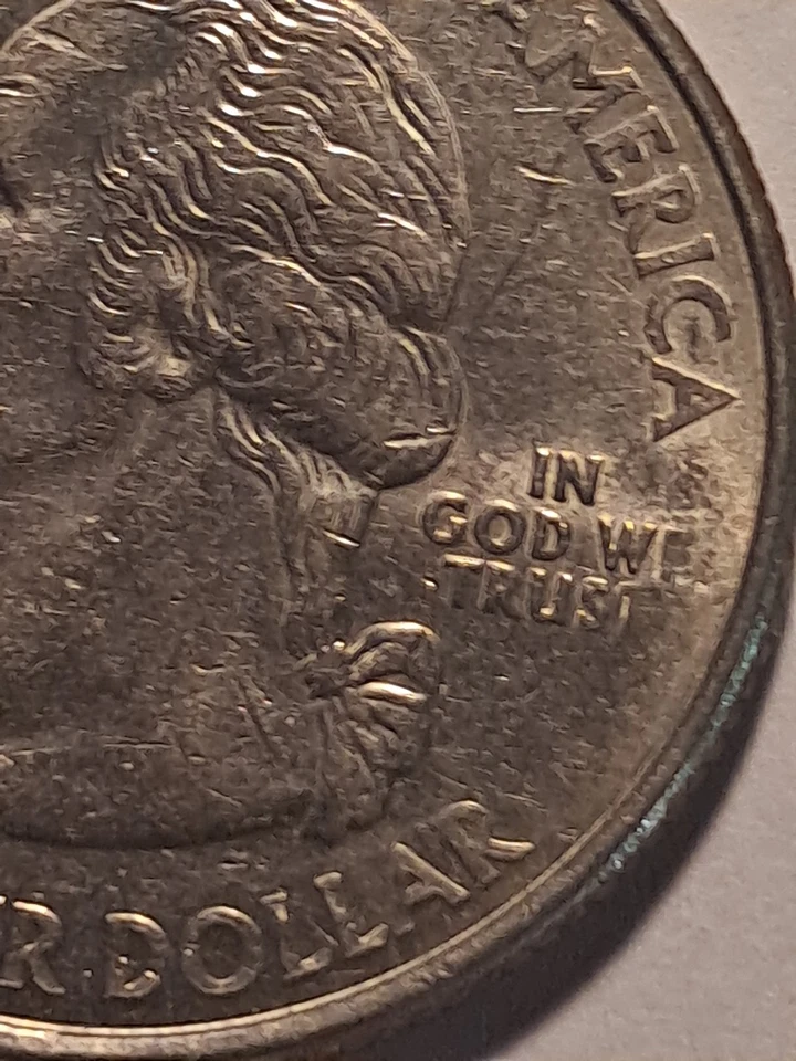 2000  QUARTER  NEW HAMPSHIRE  NO MINT MARK .MINT ERROR  COIN. - Image 4 of 4