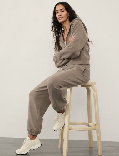 Athleta Forever Fleece High Rise Jogger Gr. XSP Pyrit #891669