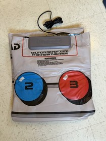 Nintendo NES Power Pad Gamepad Nes-028 Vintage Video Game Accessory 1988