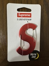 Supreme Nite Ize S Logo Keychain Carabiner Red FW21 (2021)