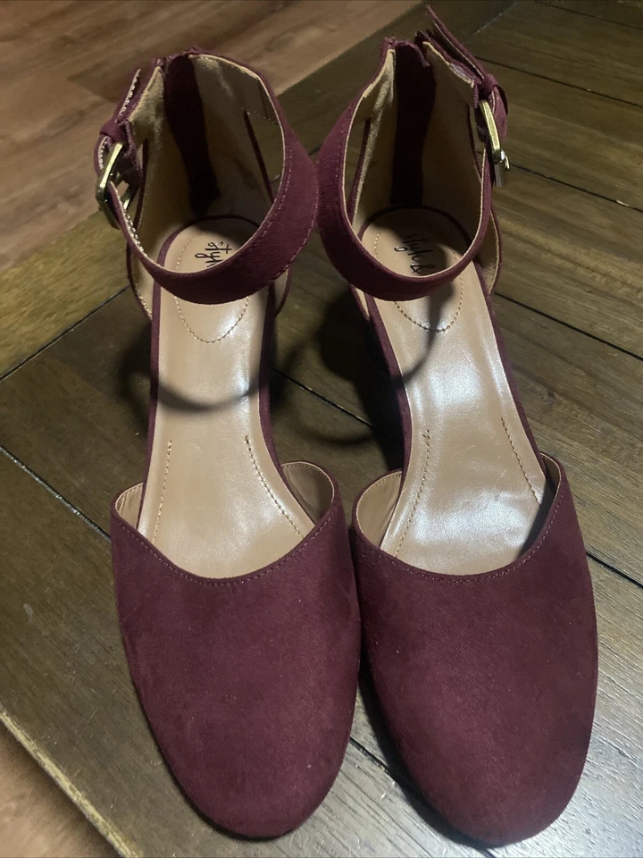 Zapatos Style & Co Rojo Borgoña Correa al Tobillo Punta Cerrada Tacón Redondo Talla 9.5 Elegantes Foto 2 de 4