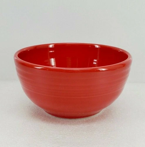 BISTRO small BOWL scarlet red HOMER LAUGHLIN FIESTA 22 OZ. NEW