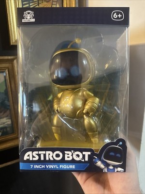 Astro Bot Gold Vinyl Figure 7-Inch by CultureFly Limited Edition New Sealed