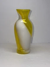 Vintage Sanyu Glassworks Art Glass Vase Narumi Fantasy Line Design Osaka Japan