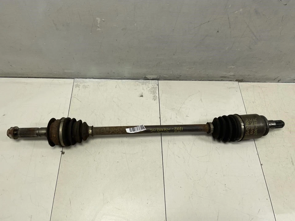 Subaru Outback 2011 eje trasero derecho del lado del pasajero eje OEM Foto 4 de 4