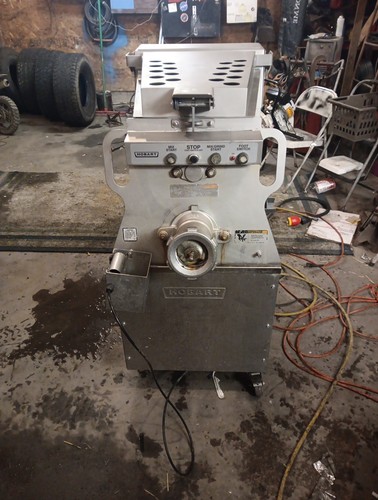 Hobart MG1532 mixer grinder 150lb HOBART WITH FOOT PEDAL OPERATION