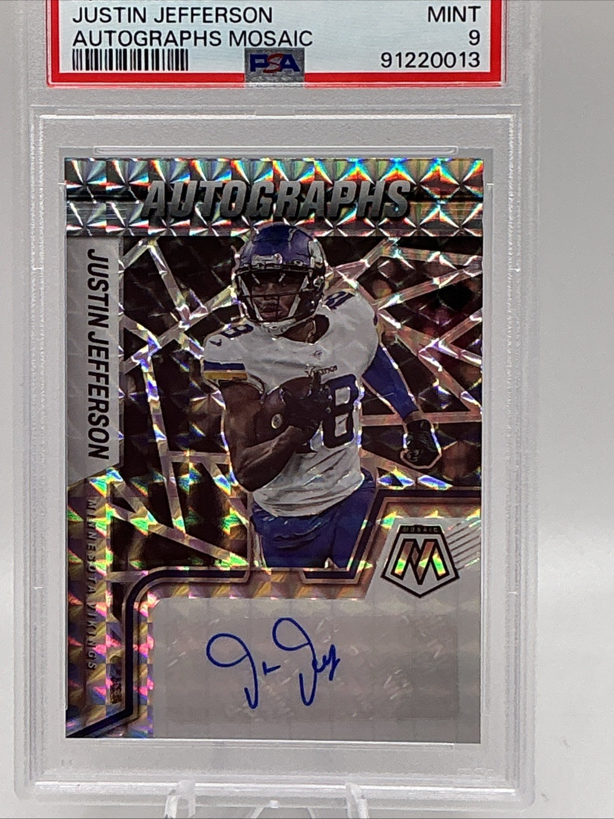 2022 Mosaic Justin Jefferson Minnesota Vikings Autograph Mosaic PSA 9 Mint view 2
