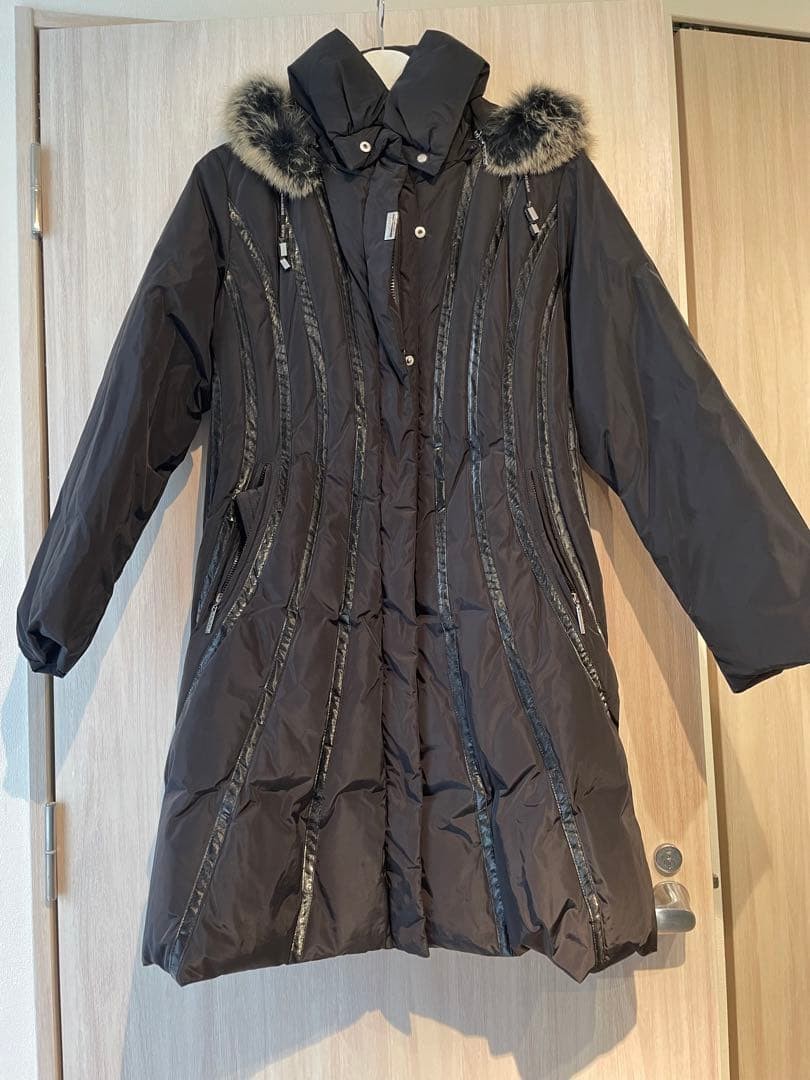 USED DECLUTTERING [EXCELLENT CONDITION] BALMAIN D… - image 2