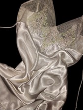VTG SATIN SHINY DELICATES BABYDOLL NIGHTGOWN VENICE COQUETTE BALLETCORE M
