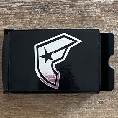 Rare Y2k Famous Stars and Straps Skater Belt Buckle Silver Logo Travis Barker