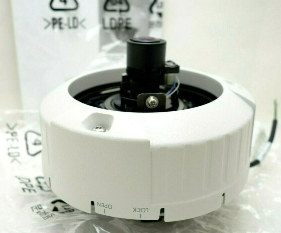 New Pelco IS51-CHV10 Vandal Security CCTV Dome Camera *Missing Dome Cover*