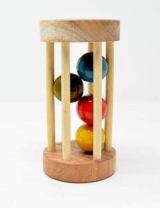 wooden rolling rattle