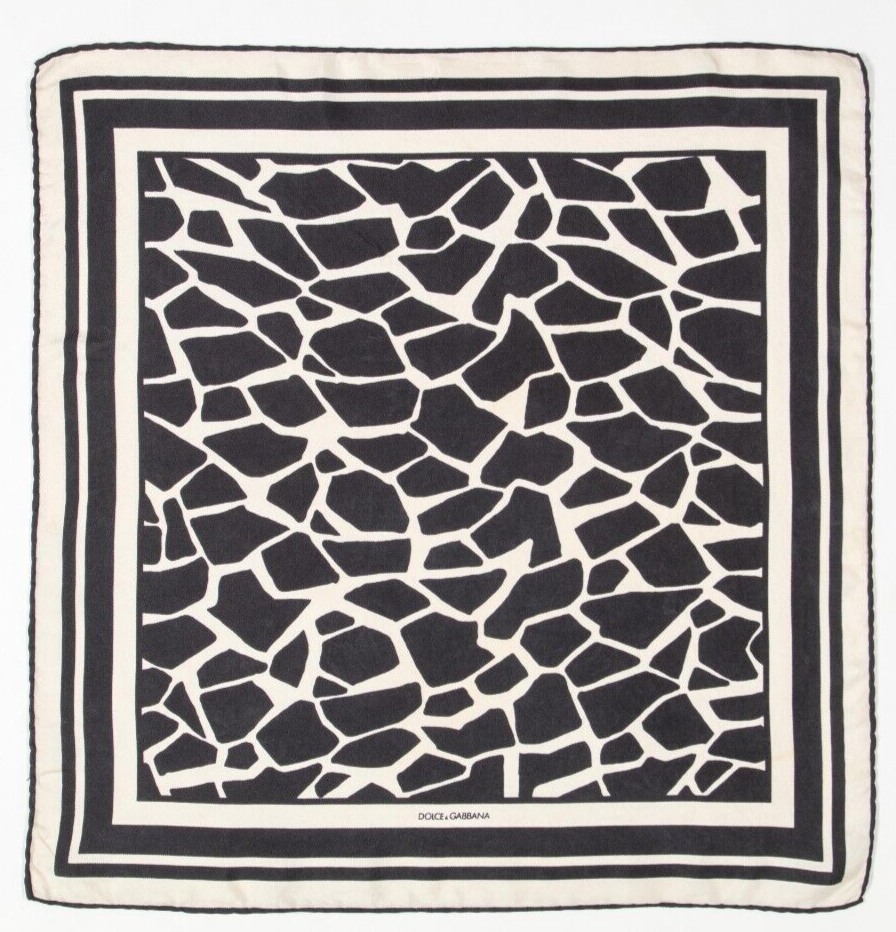 "Authentic Gavroche \" Dolce & Gabbana \" / \" Dolce & Gabbana \" Scarf"