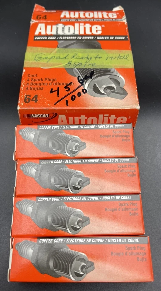 Bujías AUTOLITE 64 Cobre 4 Bujías Nuevas Foto 3 de 3
