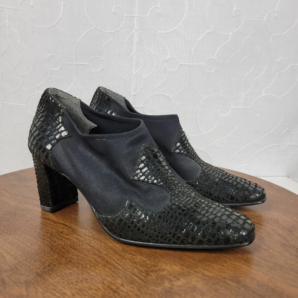 J Renee Women's Shoes 7 Black Leather Reptile Embossed Slip On Block Heel Bootie - Image 2 of 4
