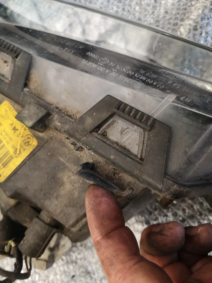 BMW E 46 Coupe  Scheinwerfer 0301157271   Komplett  Bosch  Xenon  Links - Bild 3 von 4