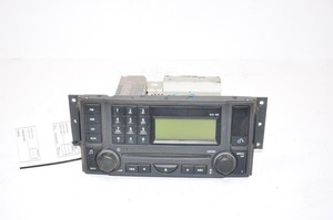 Radio Receiver 2006-2009 LAND ROVER LR3 AM FM Stereo CD Player 9 Speaker  912790