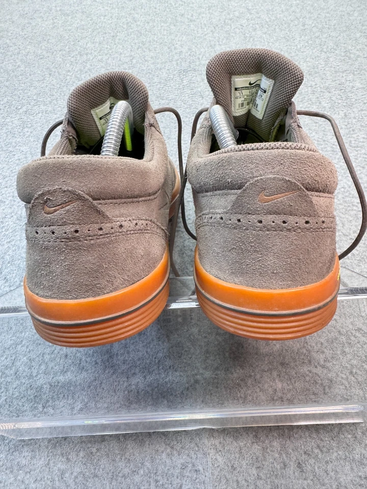 Nike Lunarlon Swingtip Suede Spikeless Golf Shoes Men’s 11 Ridgerock / Gum - Image 4 of 4