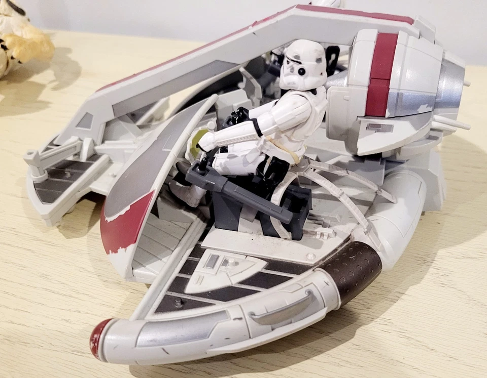 Star Wars The Clone Wars Republic Swamp Speeder incompleto Foto 4 de 4