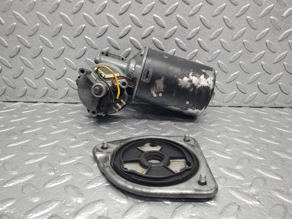 ⚙50769⚙ Mercedes-Benz W108 280SE 3.5 motor limpador Bosch 0390446055 - Imagem 2 de 4