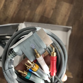 Microsoft Xbox 360 ELITE Console Box with accessories 